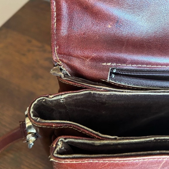 Vintage Leather Adjustable Over The Shoulder Brown Fall Preppy Purse - Picture 7 of 11